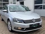 Volkswagen Passat Highline BlueMotion *AHK*LEDER*SHZ* - Volkswagen Passat bis 10.000 Euro