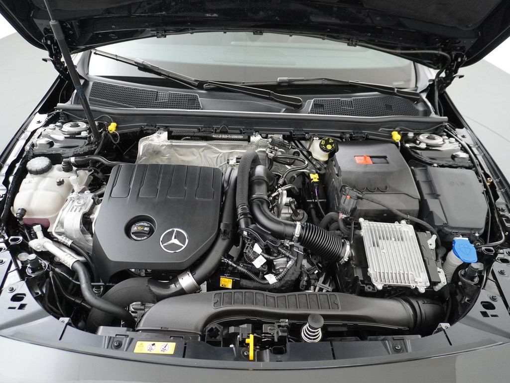 Mercedes-Benz A 180 Star Edition AMG Line | Panorama - Schiebe