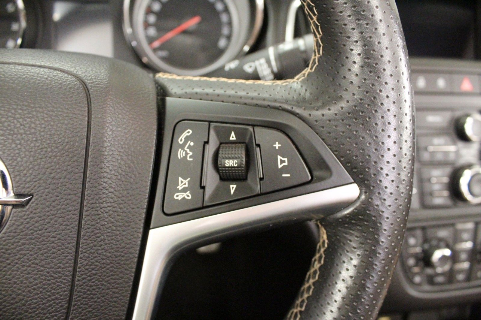 Fahrzeugabbildung Opel Cascada 1.4 Turbo 103kW ecoFLEX Active