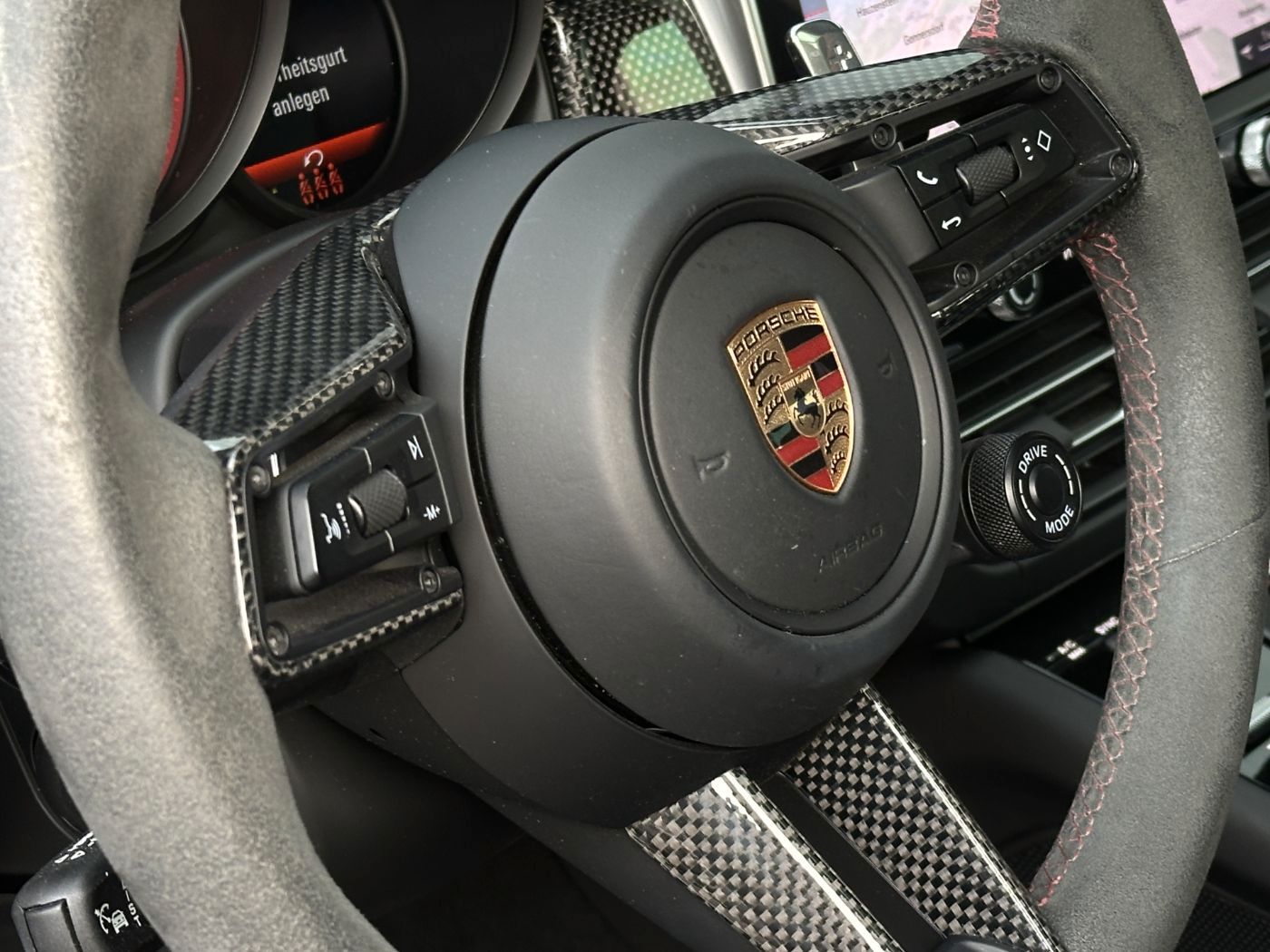 Porsche Macan GTS Burmester PASM Sportsitze PANO foto 12