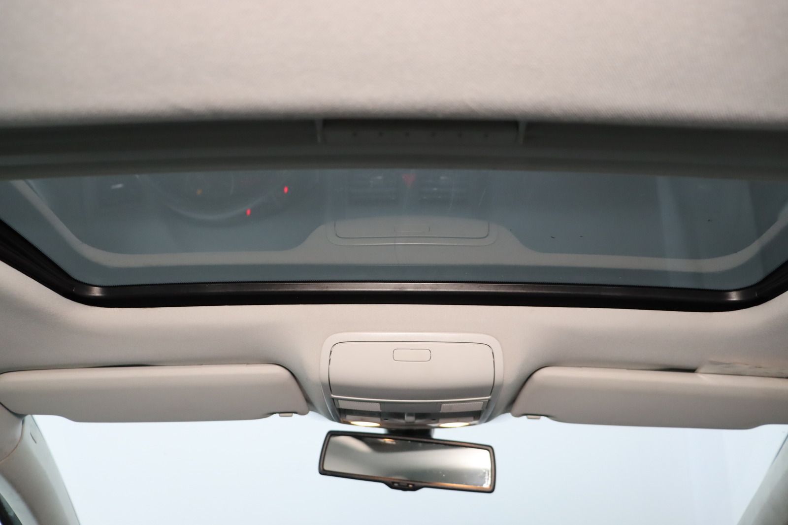 Fahrzeugabbildung Volkswagen Golf V 2.0 TDI DSG Tour HU 04.2028