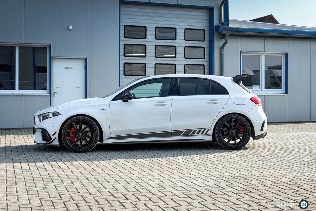 Mercedes-Benz A 45 AMG