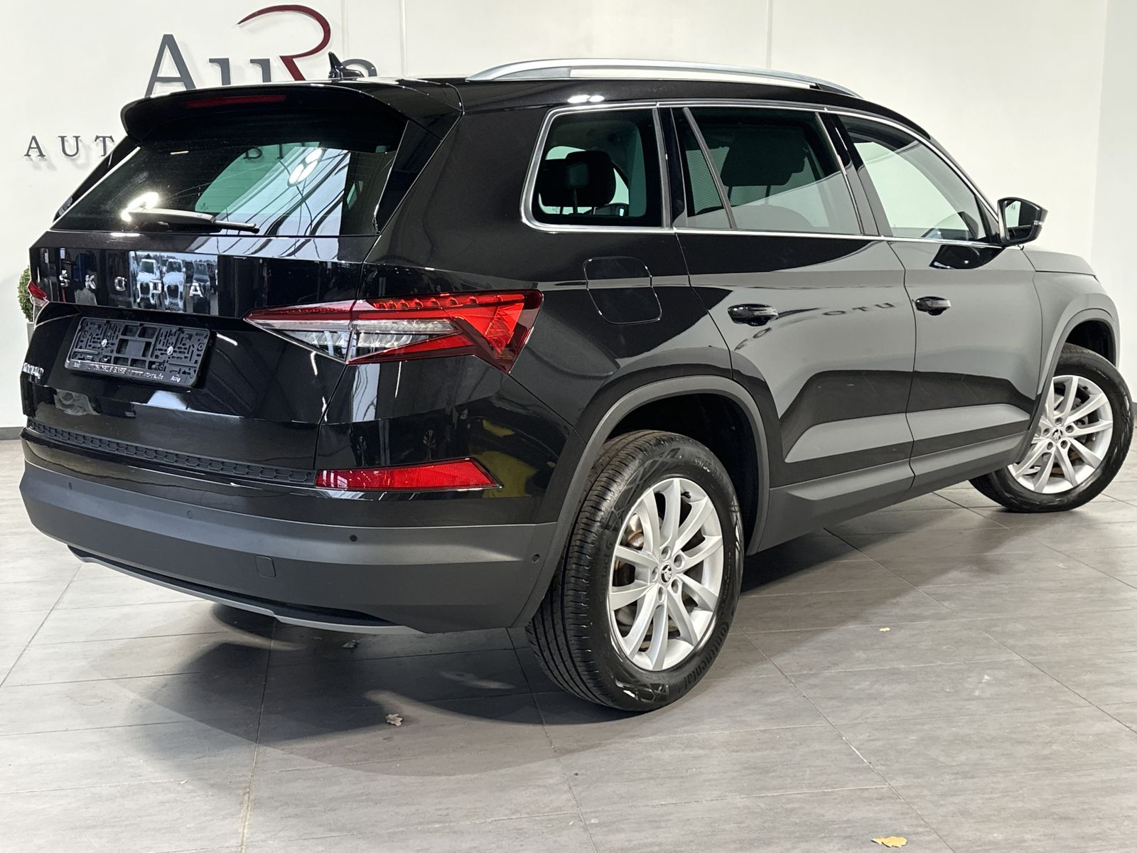 Fahrzeugabbildung SKODA Kodiaq 2.0 TDI DSG Style NAV+LED+DCC+18ZOLL+SHZ