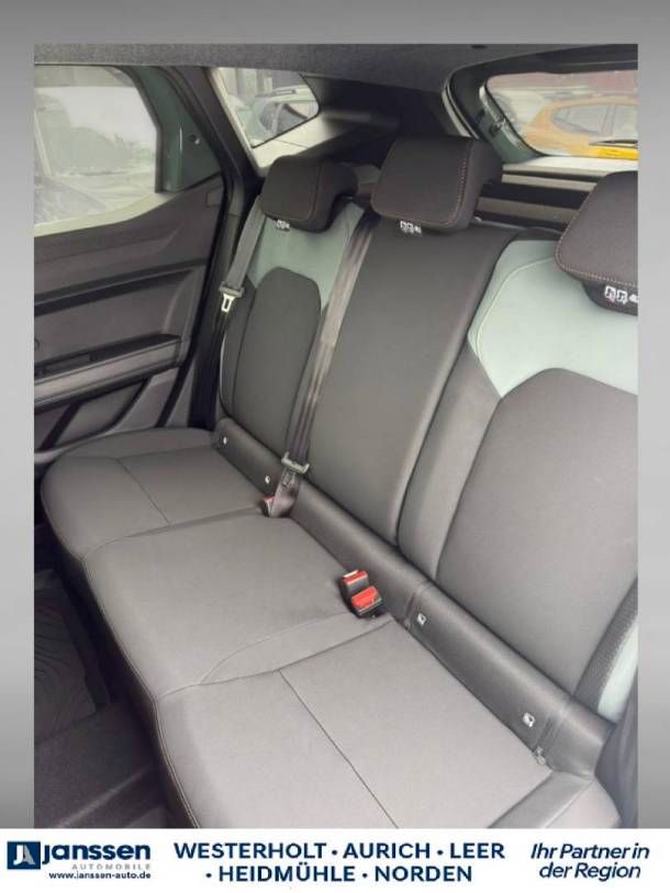 Fahrzeugabbildung Dacia Neuer Dacia Duster Extreme mild hybrid 140