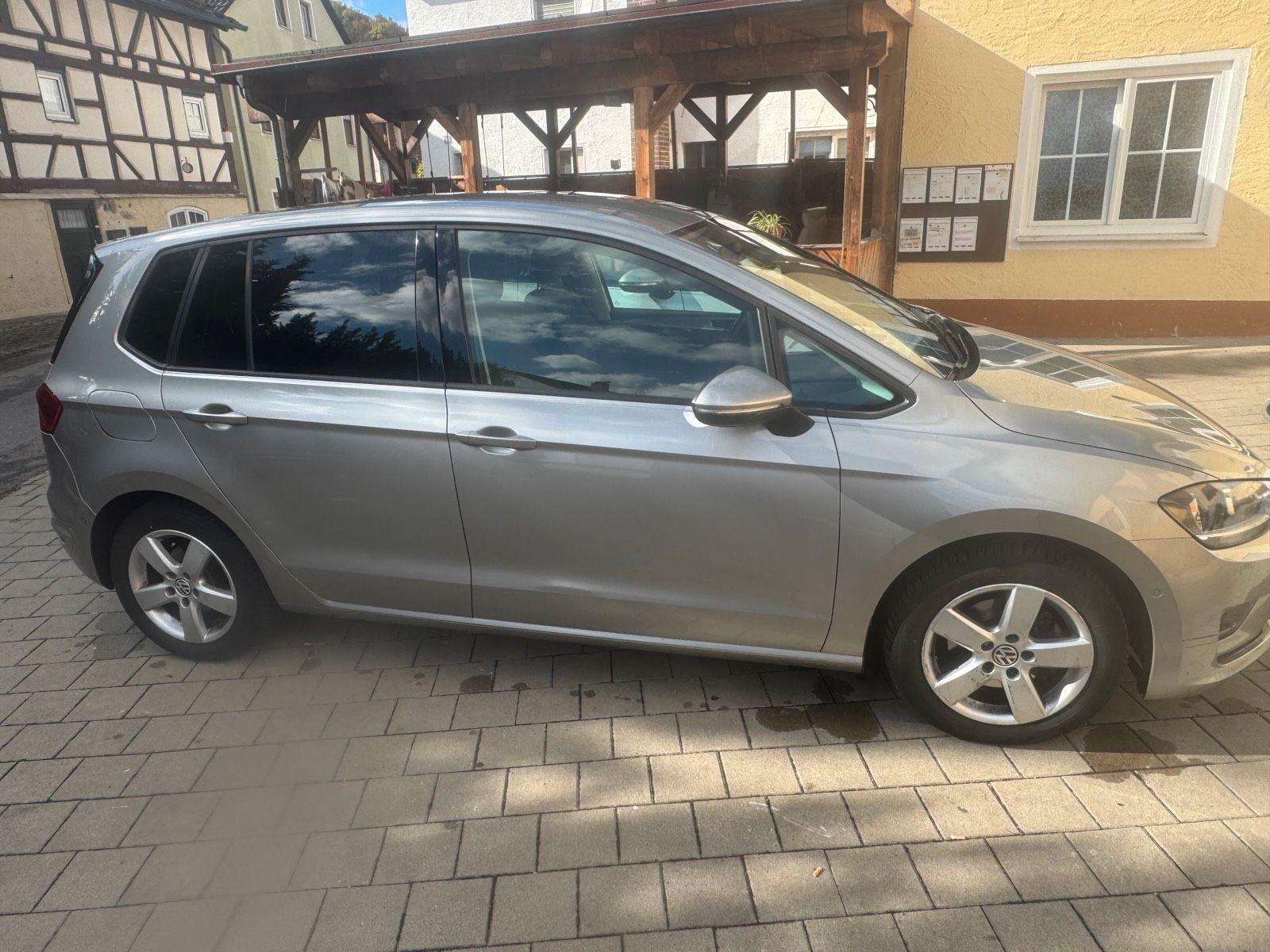 Volkswagen Golf Sportsvan