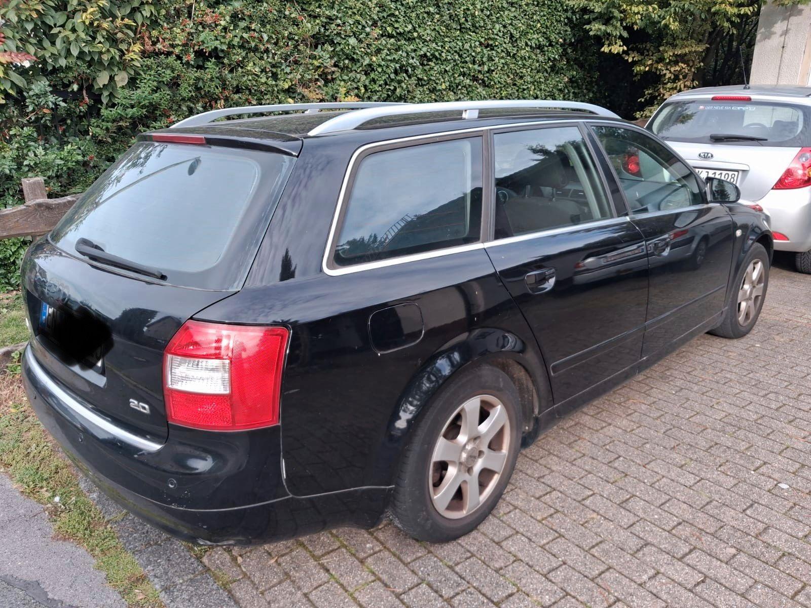 Audi A4 2004 — photo 5
