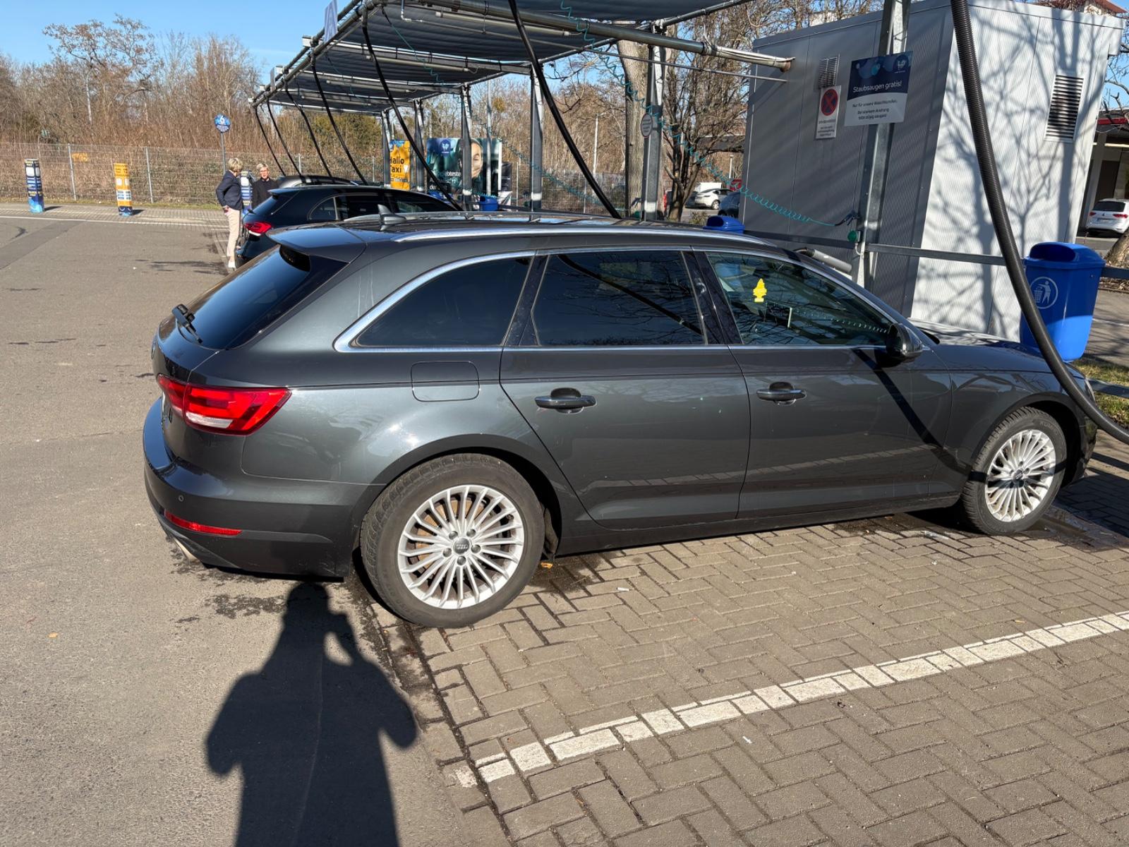Audi A4 2.0 TFSI 140kW ultra S tr design Avant design