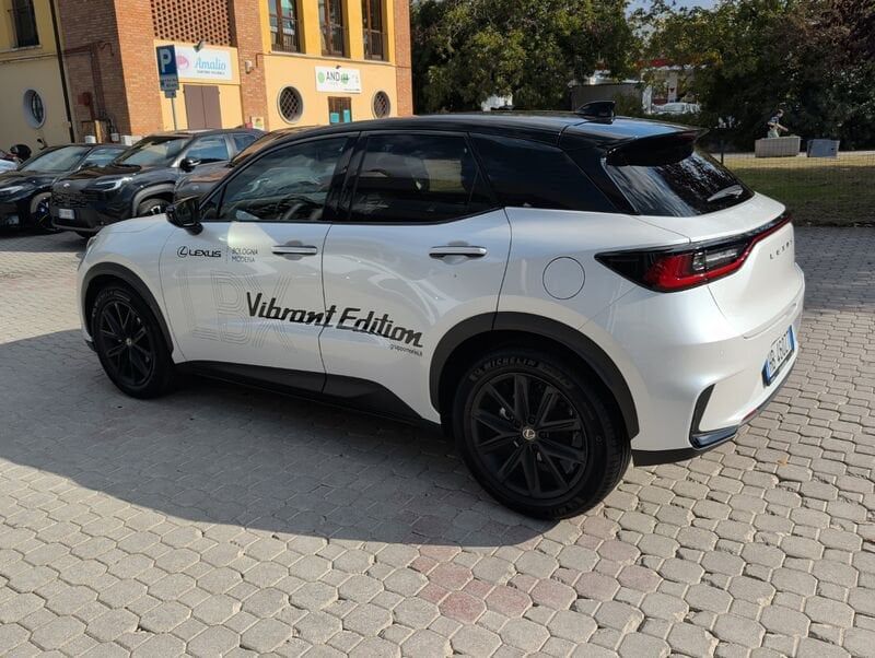 Other Lexus LBX LBX 1.5 hybrid Vibrant Edition 2wd imagem 2