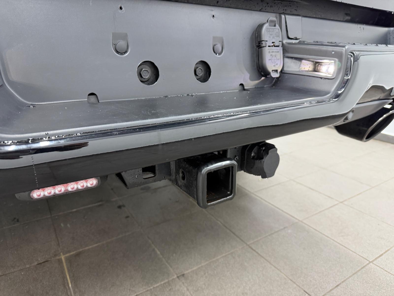 Dodge Ram 1500 5.7 V8 4X4 BigH QuadC*Lv2*Night Edition, миниатюра 9