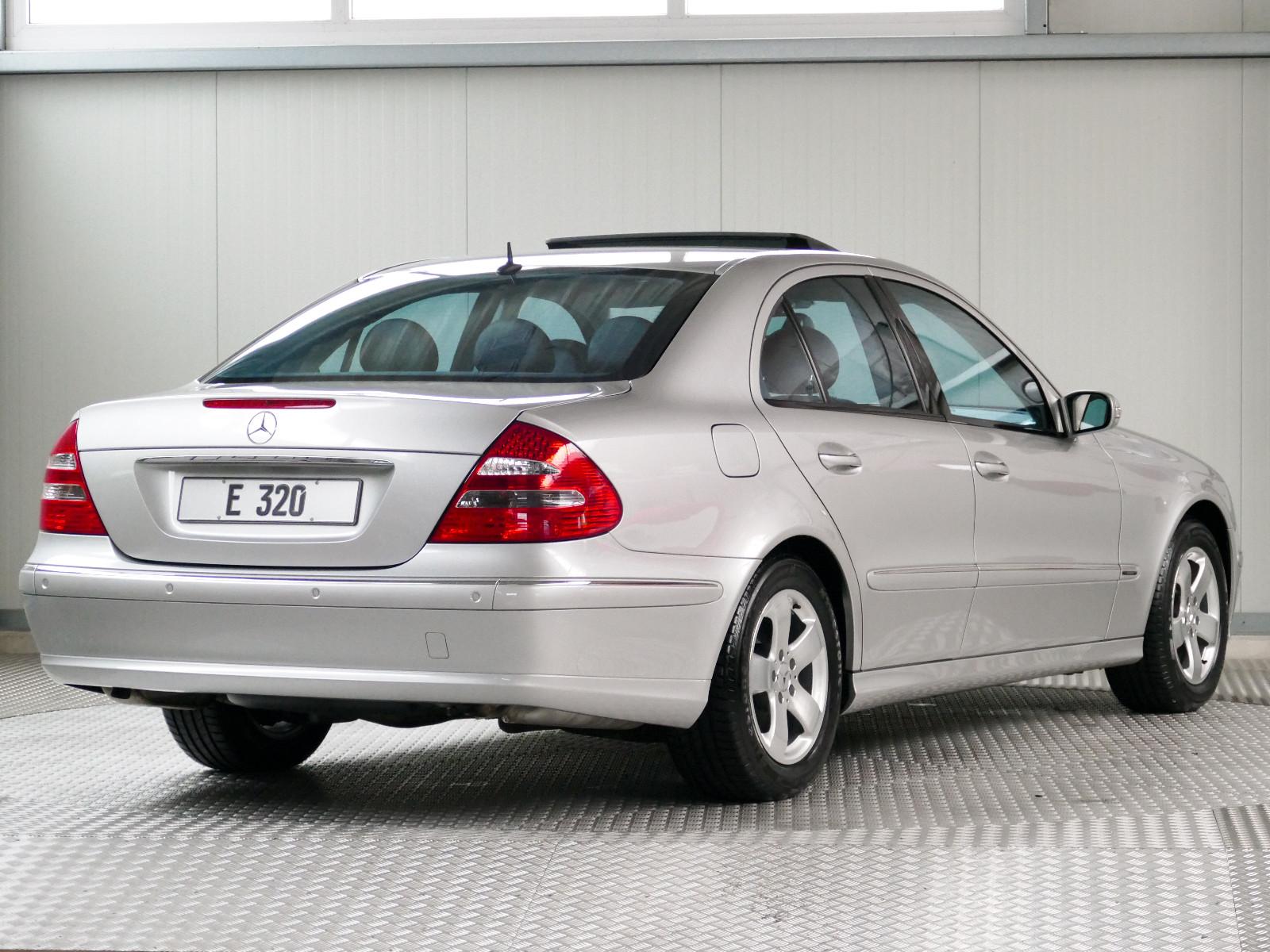 Mercedes-Benz E 320 Avantgarde 31.560 KM einmaliger Zustand!