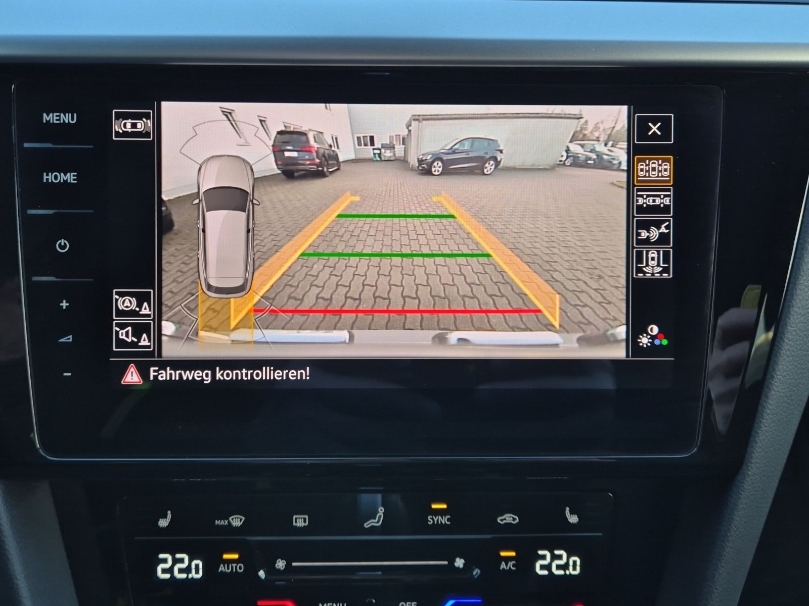 Fahrzeugabbildung Volkswagen Arteon SB TDI R-Line DSG 4M Matrix Navi AID ACC