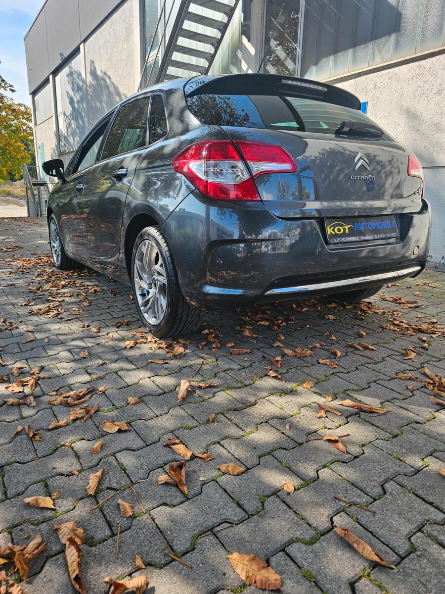 Citroën C4 THP 155 Exclusive EGS6/AUTOMATIK/RENTNERFAHRZ