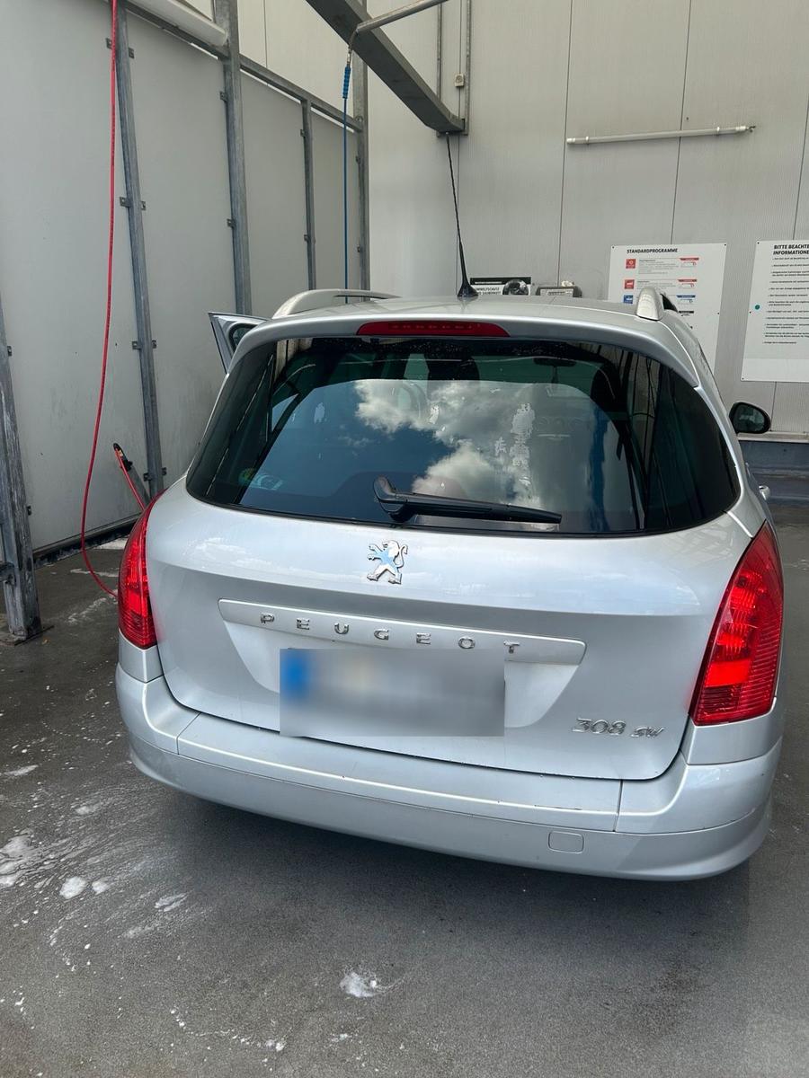 Peugeot 308 2008 — photo 5