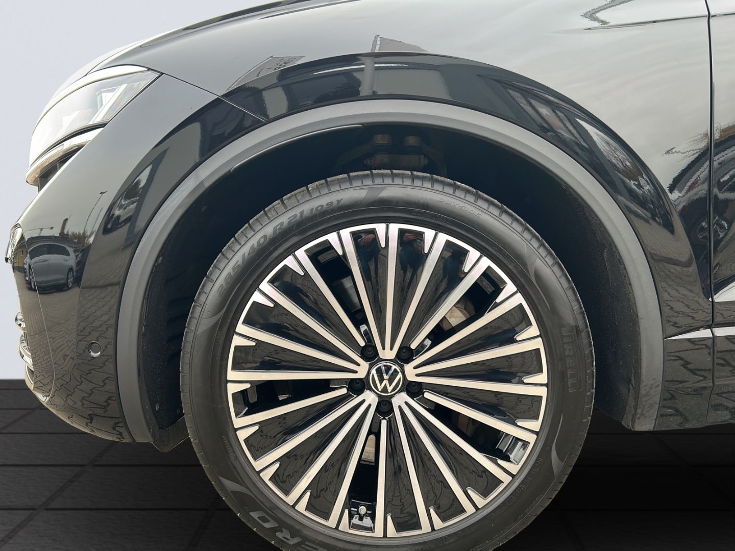 Touareg eHybrid 4Motion 3.0 V6 eTSI AHZV MatrixL