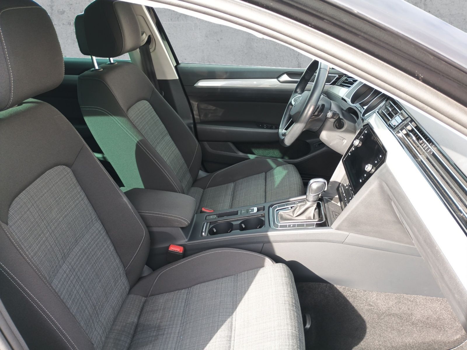 Volkswagen Passat Variant - Bild 13