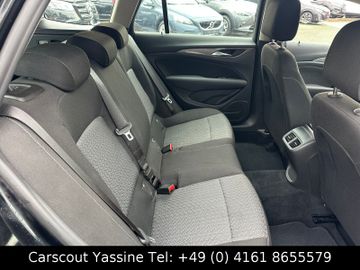 Opel Insignia - 11