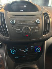 Ford Kuga - 8