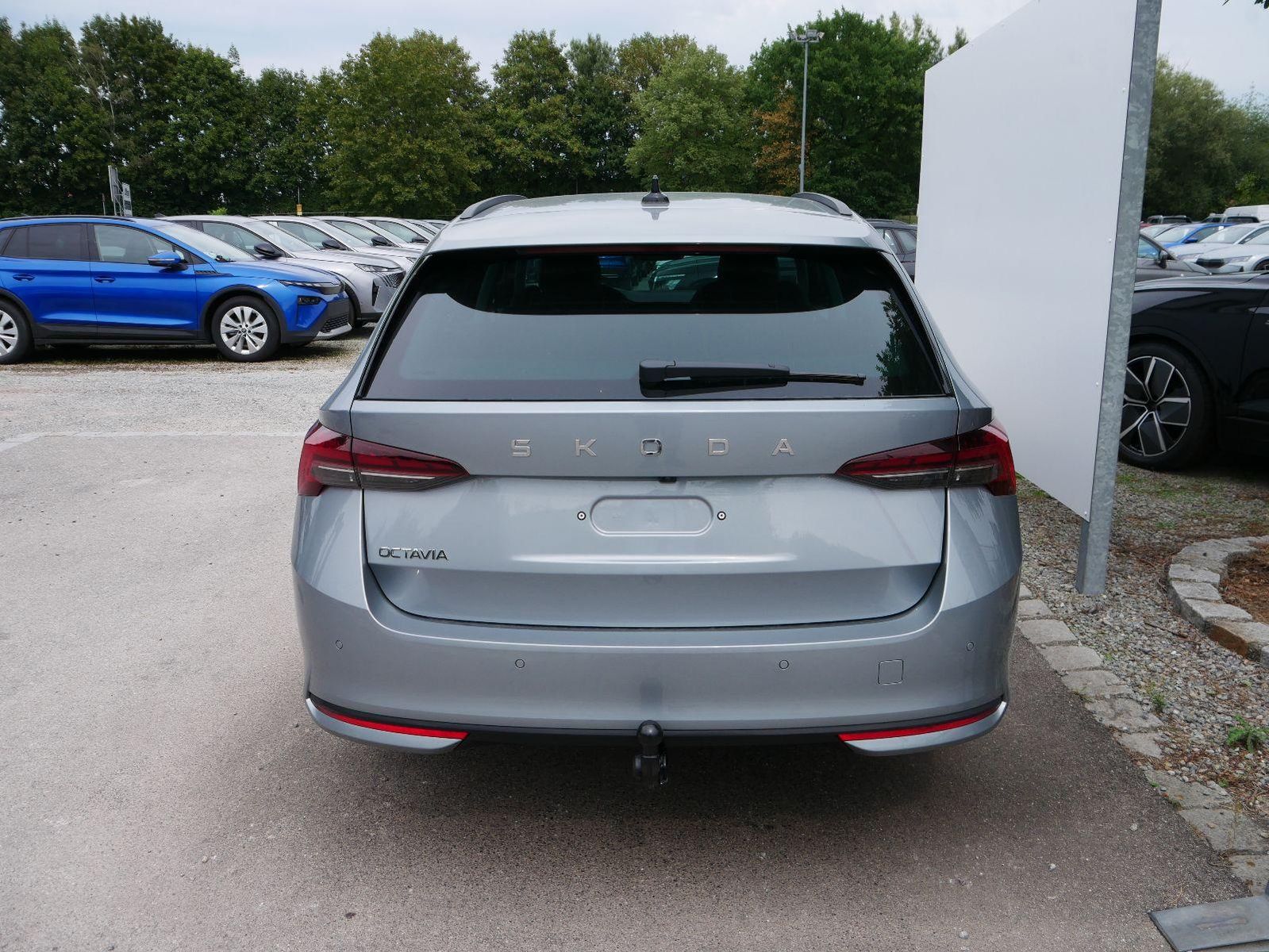 Skoda Octavia Combi Selection 2.0 TDI DSG*AHK-SCHWENKB imagem 3