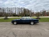 Jaguar XJ Sovereign 4.0 Auto Sovereign - blaue Jaguar XJ