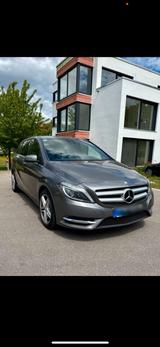 Mercedes-Benz Mercedes B 200 CDI - Mercedes-Benz B 200 mit Diesel-Antrieb: Van, Schaltgetriebe