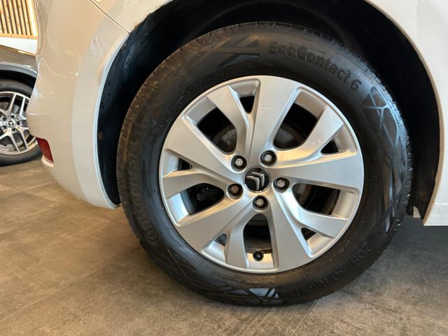 MYAUTOCENTER – Gebraucht- und Jahreswagen mit Werkstattservice in Pfaffenhofen Citroën C4 *KEYLESS*MASSAGE*TEMPO*NAVI*