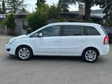 Opel Zafira B Family Plus 1.8 AHK Xenon SHZ Klima - Opel Zafira: 1.8