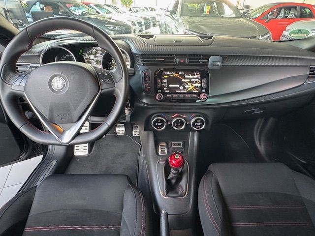 Fahrzeugabbildung Alfa Romeo Giulietta Sprint NAVI 18" ALU - TOP