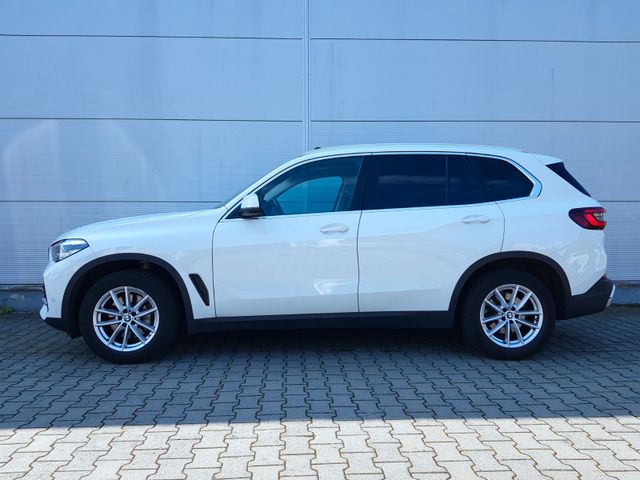 BMW X5 xDrive25d (Panorama/Kamera)