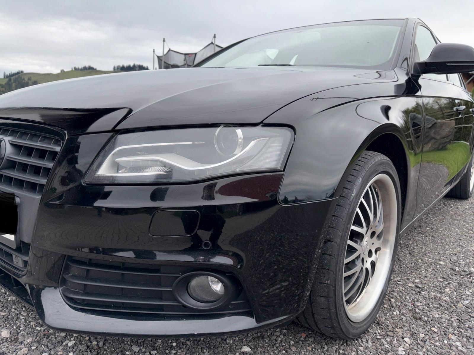 Audi A4 2008 — rear view