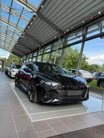 2024 AUDI RS6 photo 5