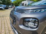 Citroën C3 Aircross Shine 31TKM PANO AUTOMATIK FINANZIER - mit Benzin-Antrieb: Panorama-Dach, Kleinwagen