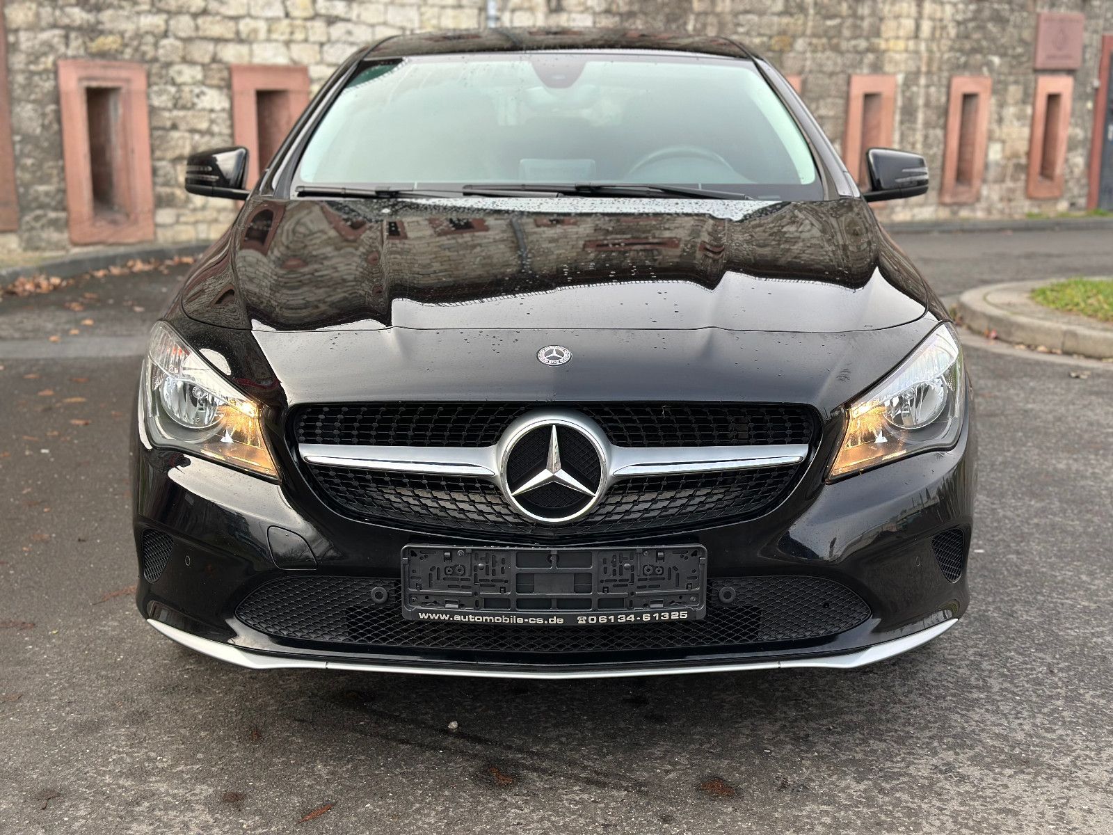 Fahrzeugabbildung Mercedes-Benz CLA 200 d SHOOTING BRAKE BUSINESS*AUTOM+NAVI*