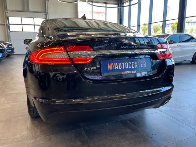Jaguar XF 2.2 Diesel *LEDER*KAM*NAVI*PDC*SZHZ*XENON*