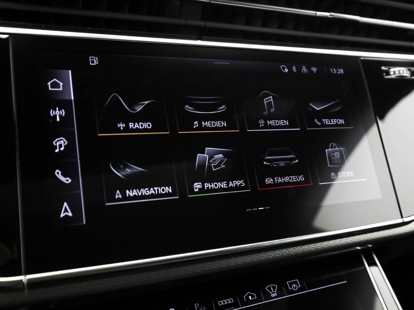 Audi RSQ8 - Bild 14
