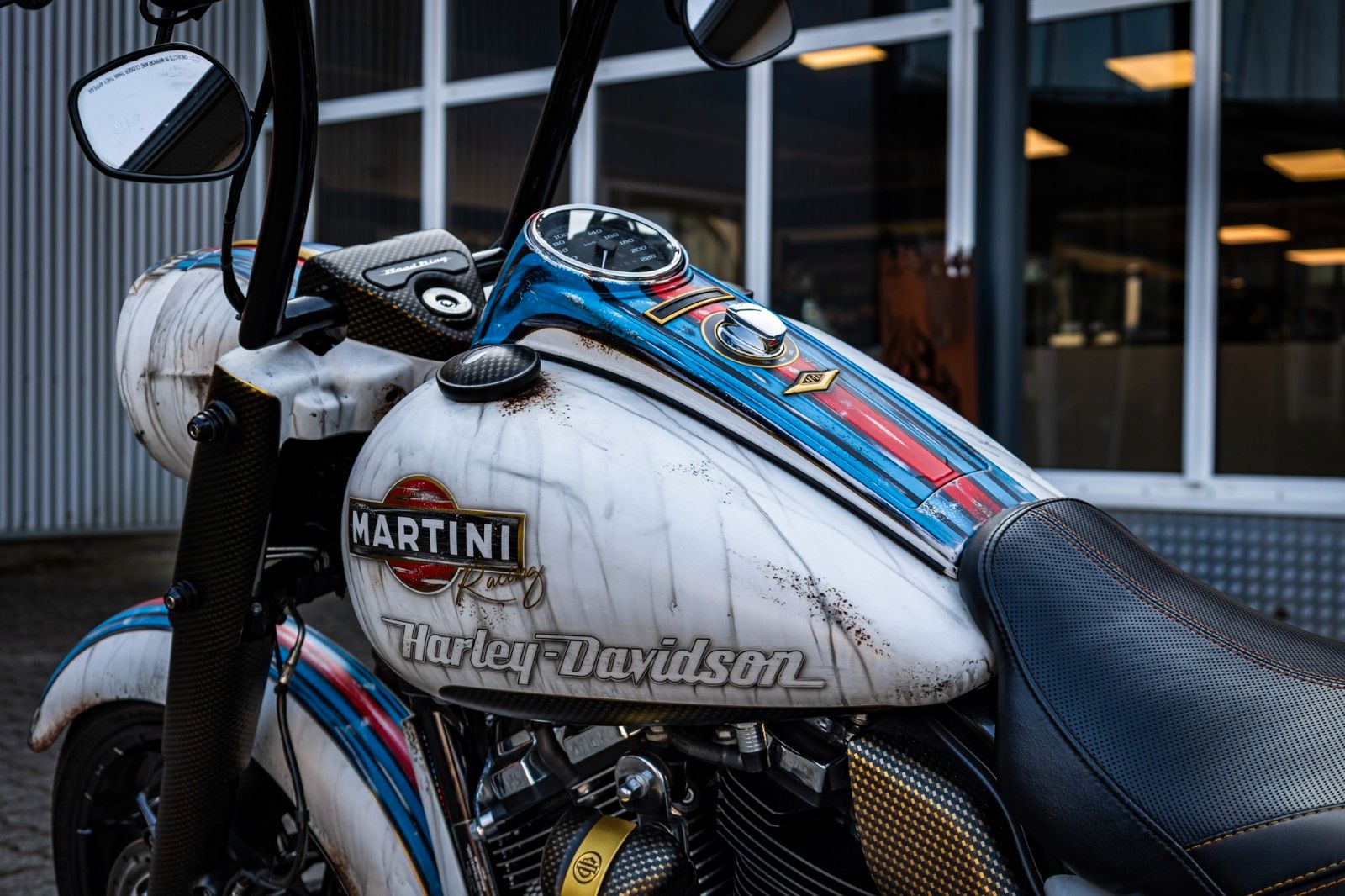 Fahrzeugabbildung Harley-Davidson ROAD KING SPECIAL 114 FLHRXS - MARTINI-RACING