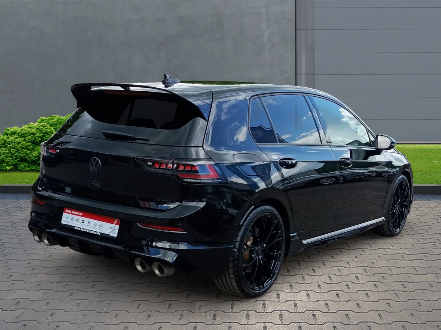 Volkswagen Golf VIII 2.0 TSI R Black Edition Akrapovic Sitz foto 5