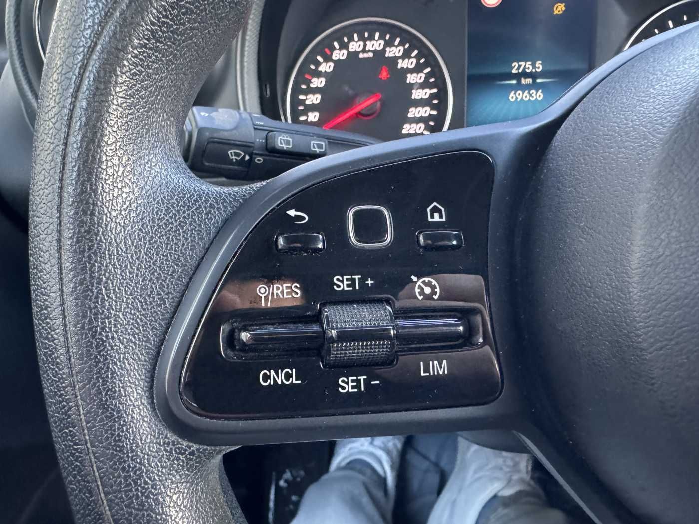 Fahrzeugabbildung Mercedes-Benz Citan 110 CDI Tourer Klima AHK Kamera MBUX Tempo