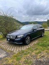 Mercedes-Benz Mercedes E350 Baujahr 2017 - Mercedes-Benz E 350 in Wiesbaden