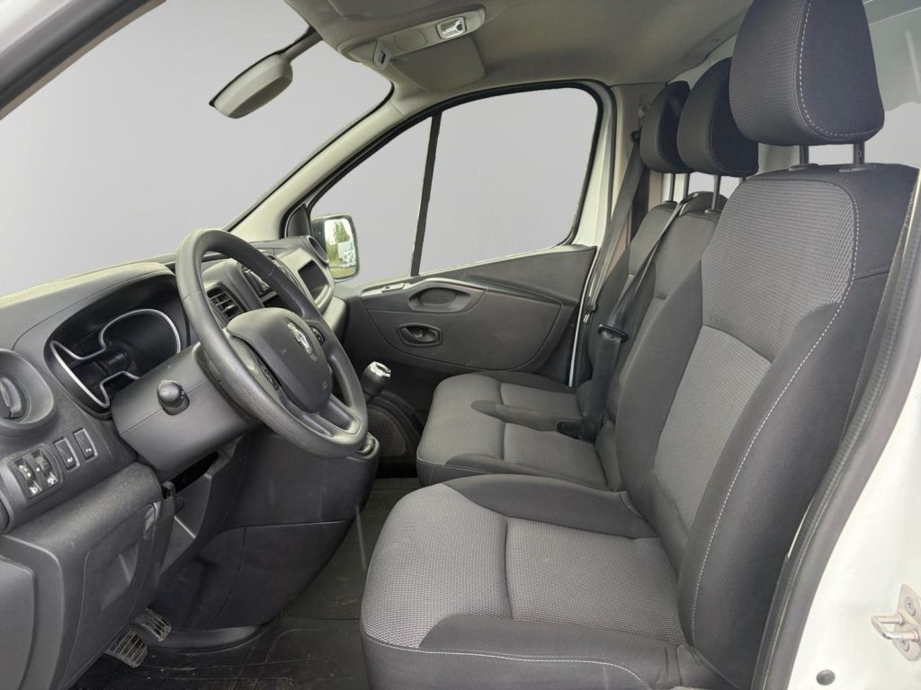 RENAULT Trafic ENERGY dCi 145 L1H1 3,0t Komfort RENAULT Trafic ENERGY dCi 145 L1H1 3,0t Komfort