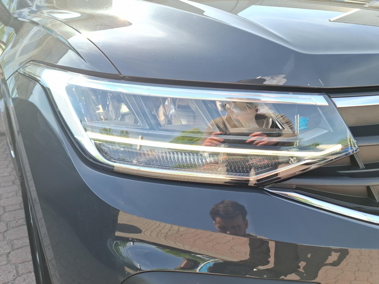 Volkswagen Tiguan TSI Life LED CarPlay ACC PDC SHZ 18", миниатюра 24