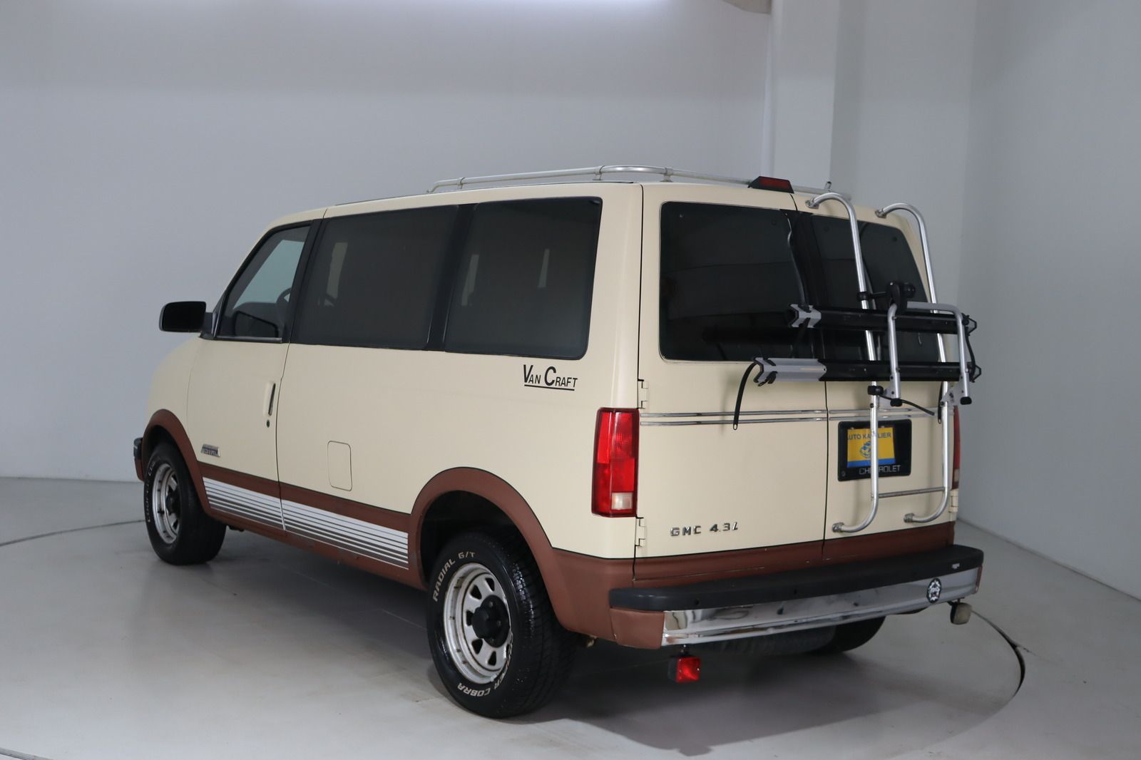 Fahrzeugabbildung Andere Chevrolet Astro Van WOMO * Vorzelt * HU/AU neu