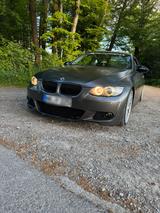 BMW 325i e92 - BMW 325 aus 2006: Coupé