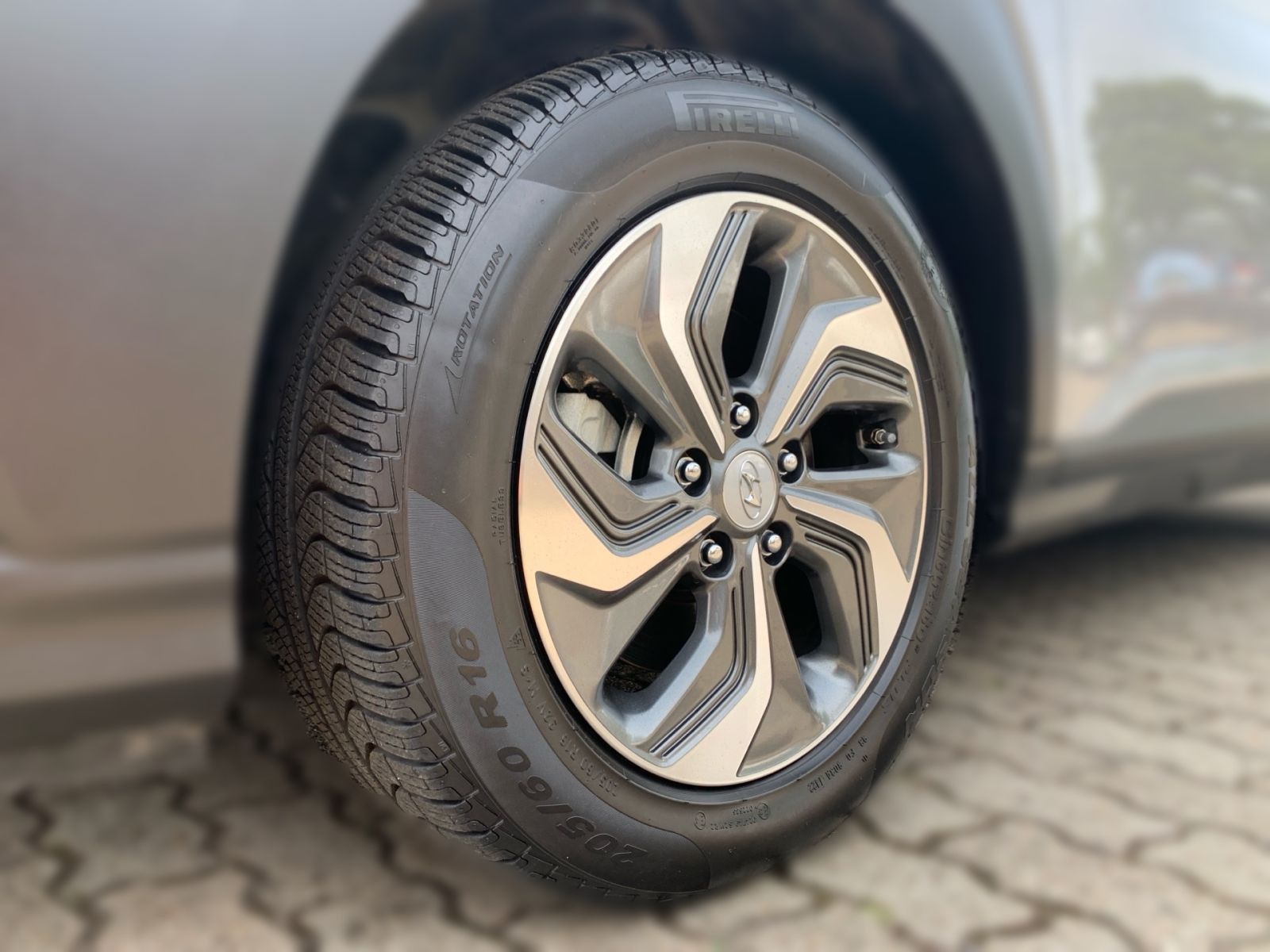 Fahrzeugabbildung Hyundai Kona 1.6 GDI Ed. 30 Hybrid DCT Kamera