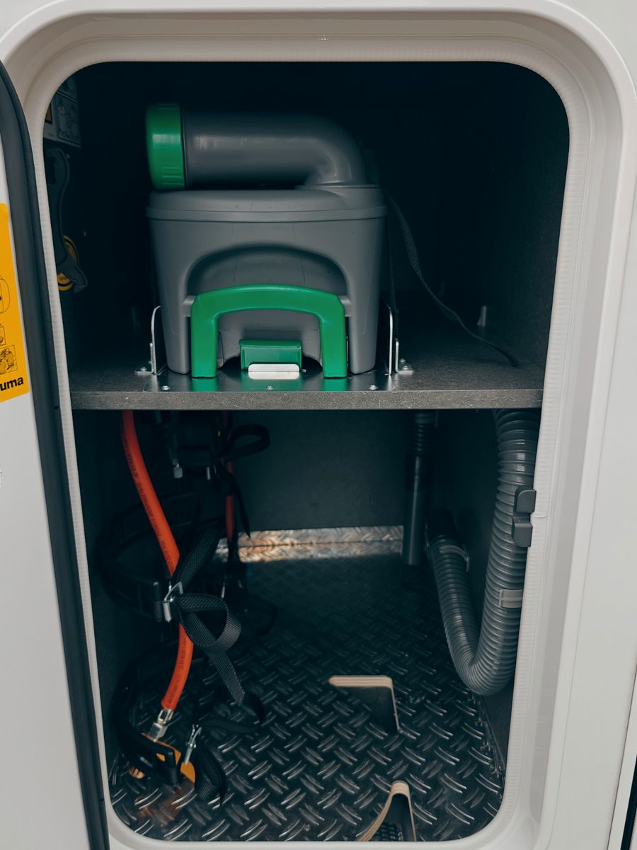 Fahrzeugabbildung HYMER / ERIBA / HYMERCAR ML - T 580 4x4² STORMTROOPER