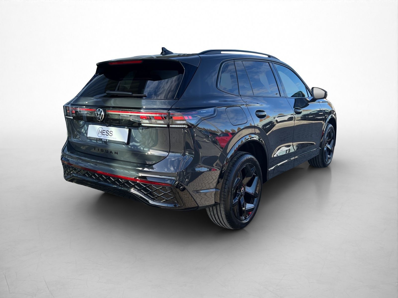 Volkswagen Tiguan 1.5 eHybrid DSG R-Line AHK*NAV*SHZ*360° imagem 2
