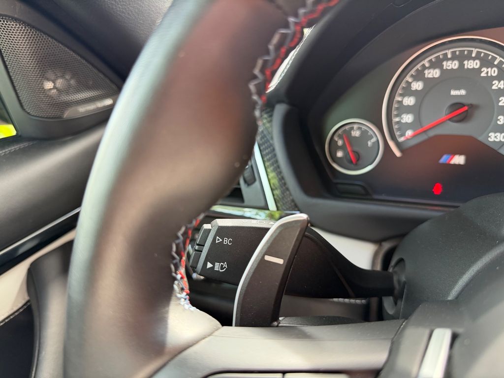 BMW M4 COMP/CABRIO/30JAHRE EDITION/OHNE OPF/DRIVERS BMW M4 COMP/CABRIO/30JAHRE EDITION/OHNE OPF/DRIVERS