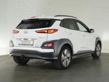Hyundai KONA Elektro PREMIUM 64kWh AT+VOLL LED+NAVI+RÜCK - weiße Hyundai KONA Elektro