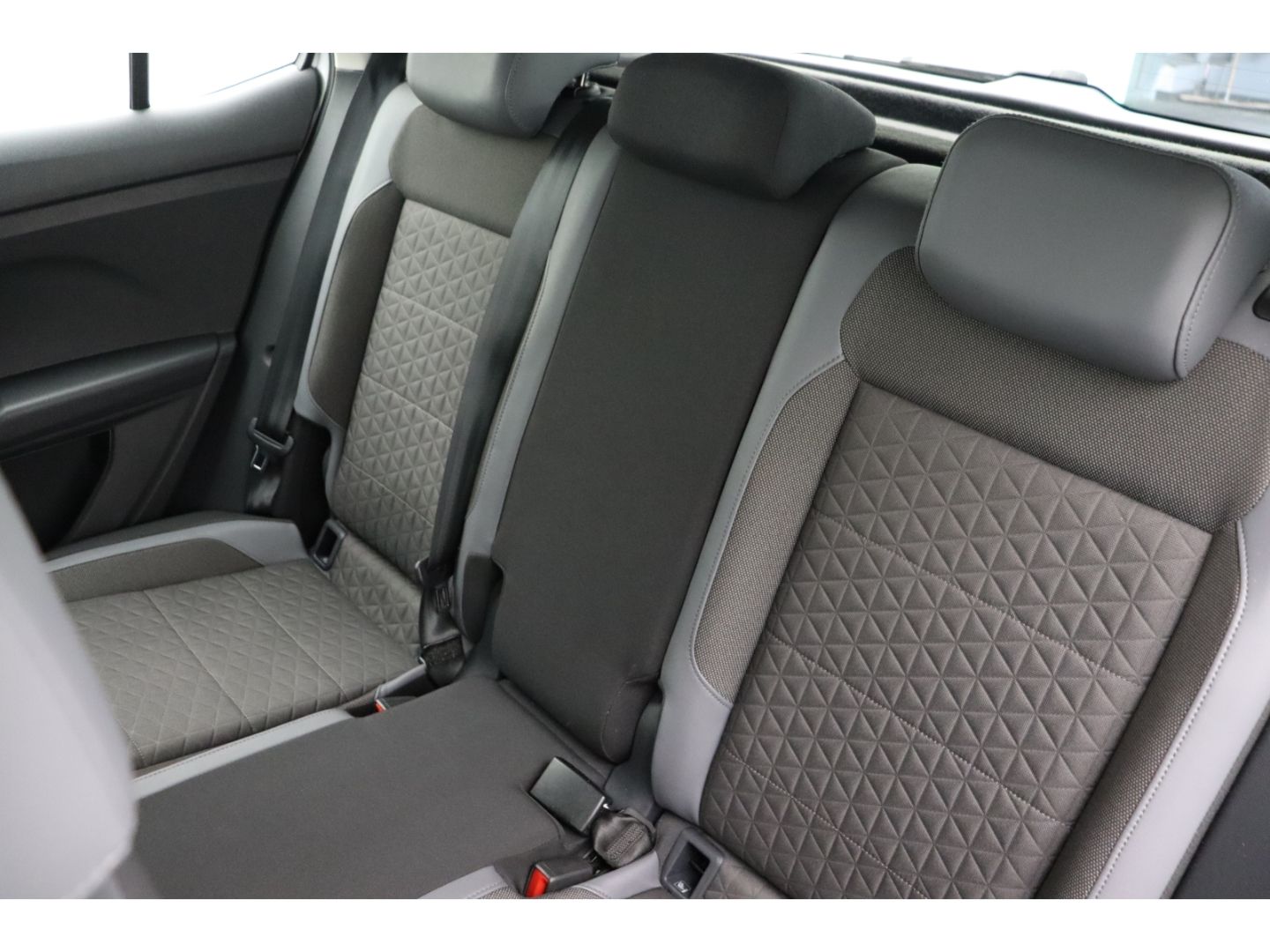 Fahrzeugabbildung Volkswagen T-Cross Style ACC LED NAVI Kamera