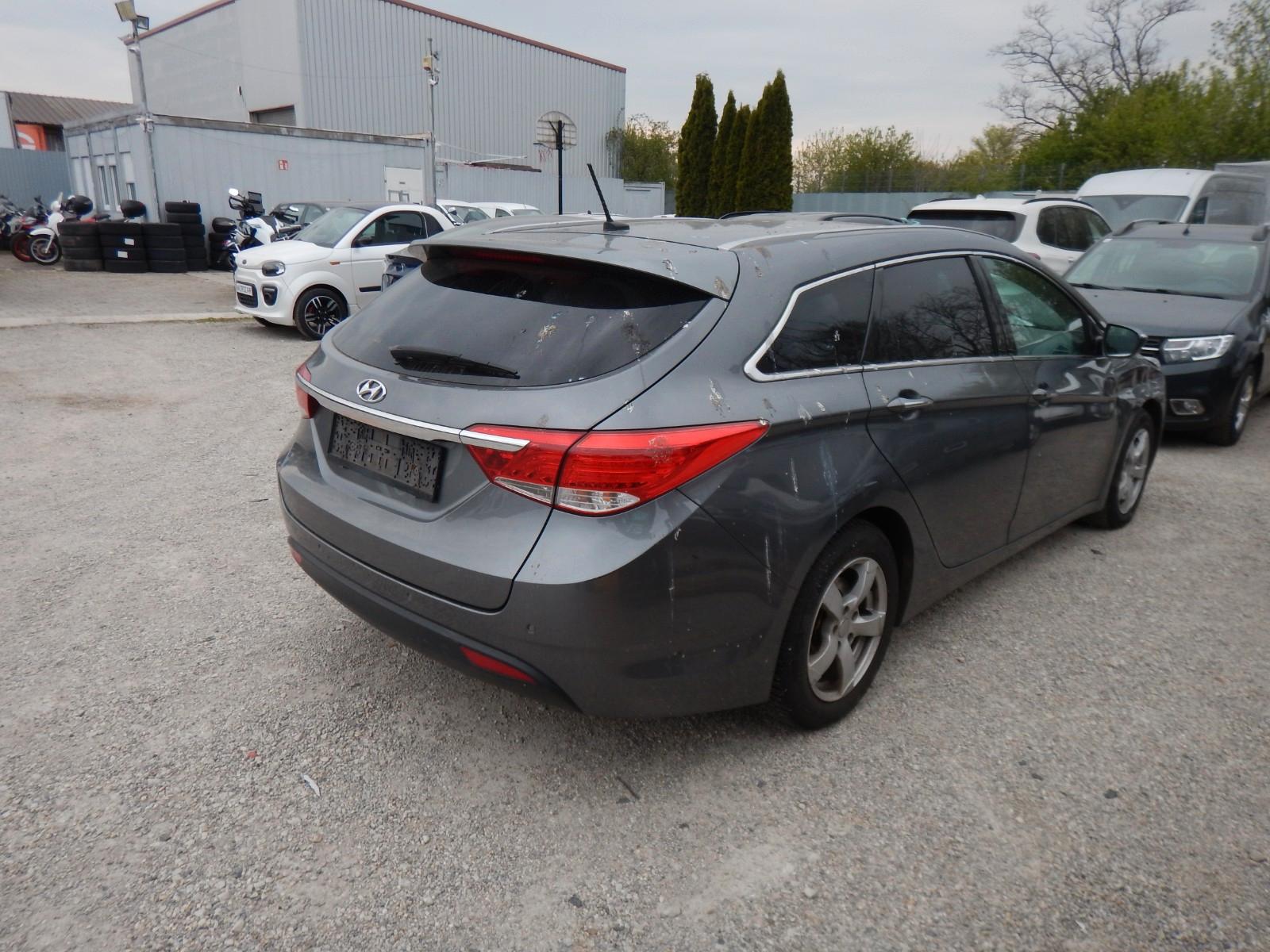 Hyundai i40 2014 — photo 8