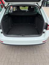 Skoda Superb 1.6 TDI SCR GreenLine Combi GreenLine - Skoda Superb: 1.6